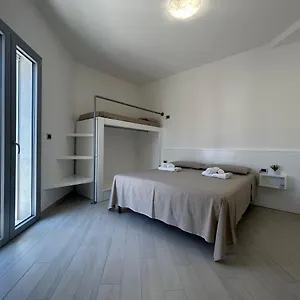 Domu Dina Affittacamere 3 Tertenìa